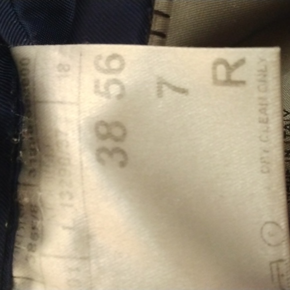 Canali Navy Wool Suit 46R US = 56R EU (Made in Italy) - Picture 9 of 15